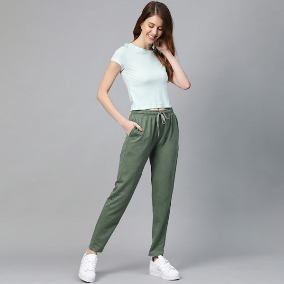 https://www.newfitz.com/products/women-black-solid-side-stripes-cropped-track-pants
