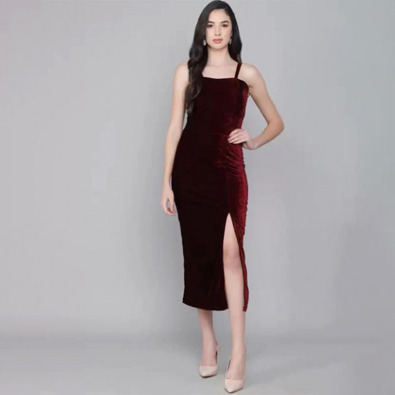 https://www.newfitz.com/products/maroon-velvet-sheath-midi-dress