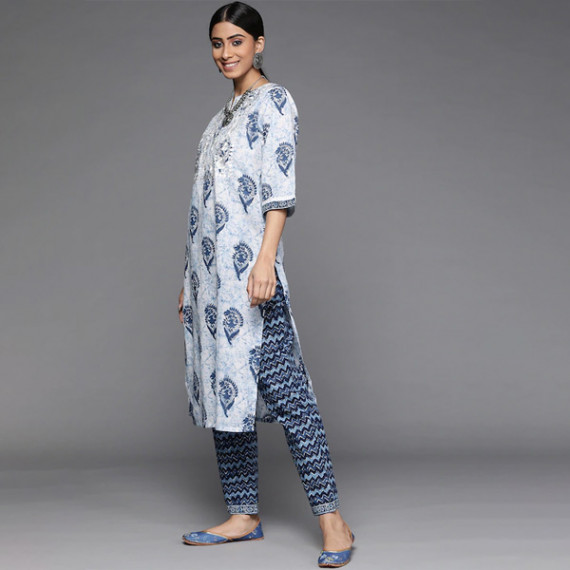 https://www.newfitz.com/products/women-white-paisley-motifs-printed-pure-cotton-kurta-with-trousers-with-dupatta