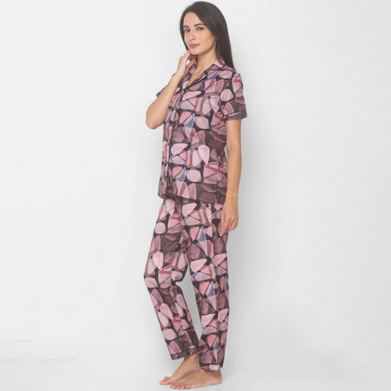 https://www.newfitz.com/products/women-black-abstract-printed-nightwear